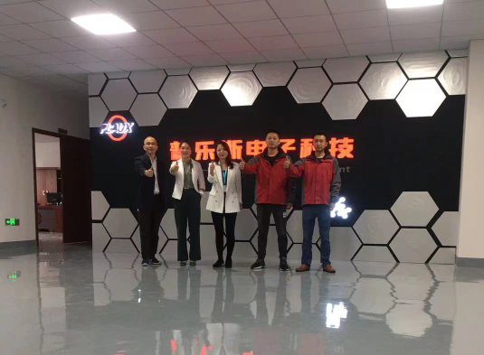 昆山日皮视频免费看软件与汽车内饰材料的关系