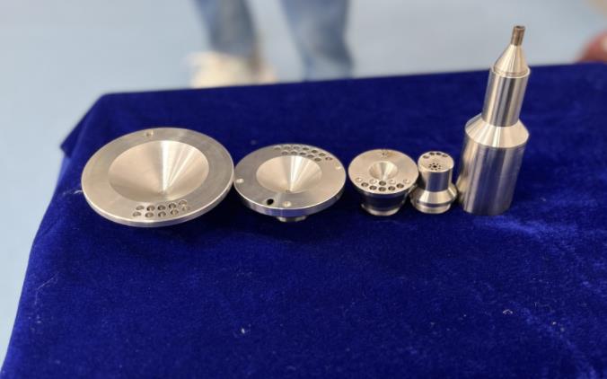 手持日皮视频APP在线看黄机