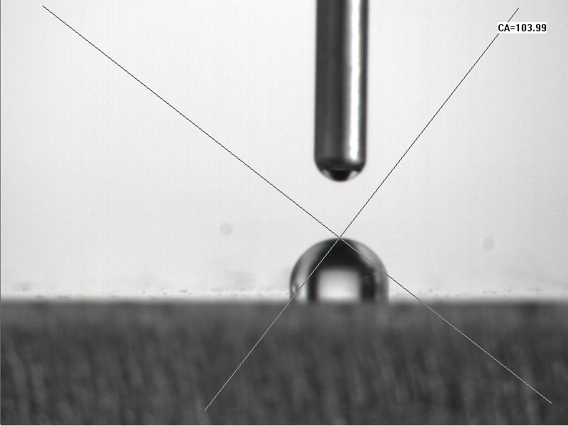 等离子处理前水滴角：103.99度 