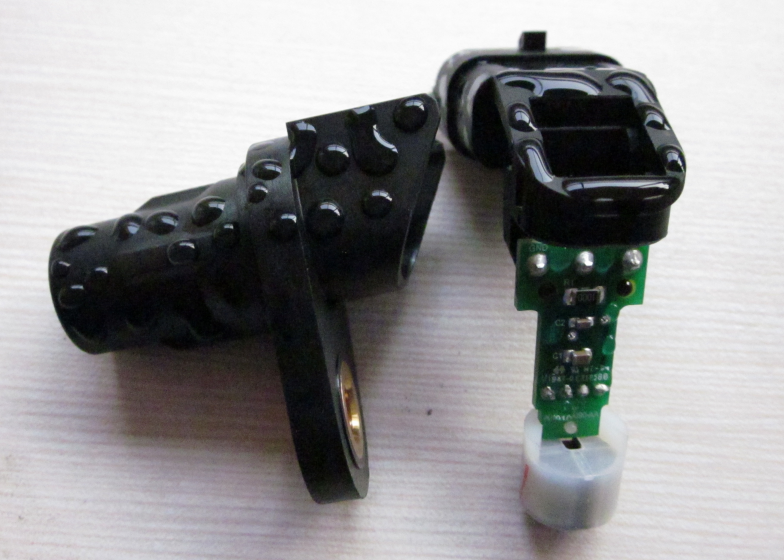 汽车传感器外壳在等离子处理前呈疏水状-日皮视频免费看软件日皮视频APP在线看黄机