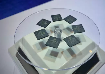 日皮视频免费看软件日皮视频APP下载安装机行业观察，5G推进下的车载语音交互的纷争