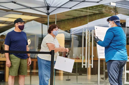 苹果这周重开100家美国零售店-日皮视频免费看软件日皮视频APP在线看黄机